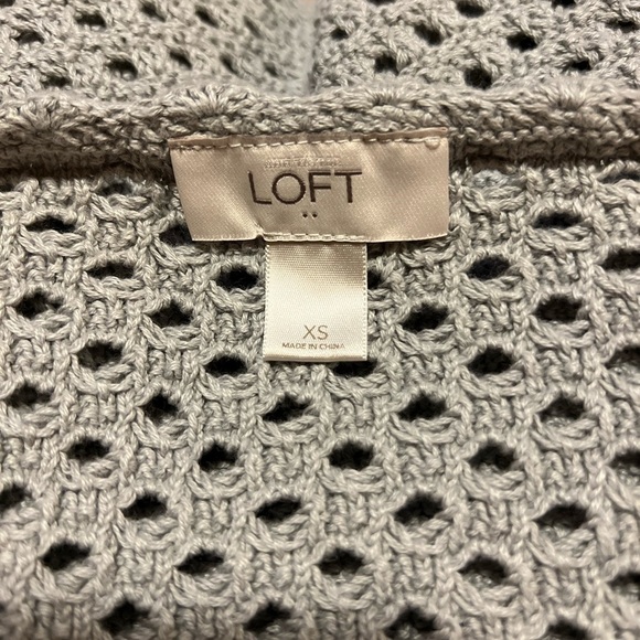 Loft Gray Netted Sweater Women’s (Sz XS) - Picture 3 of 10